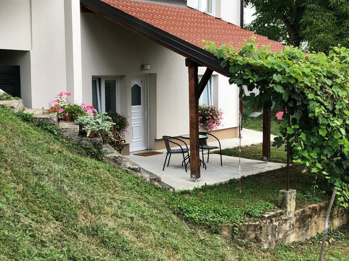 Guest House Ema Grabovac  Bagian luar foto
